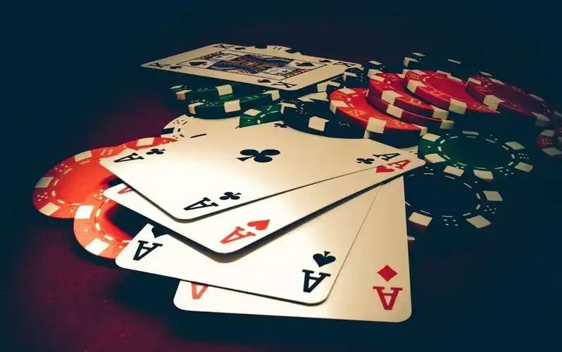 meledak77 Free Play mobile interface showing live casino and slot game tiles on Android device